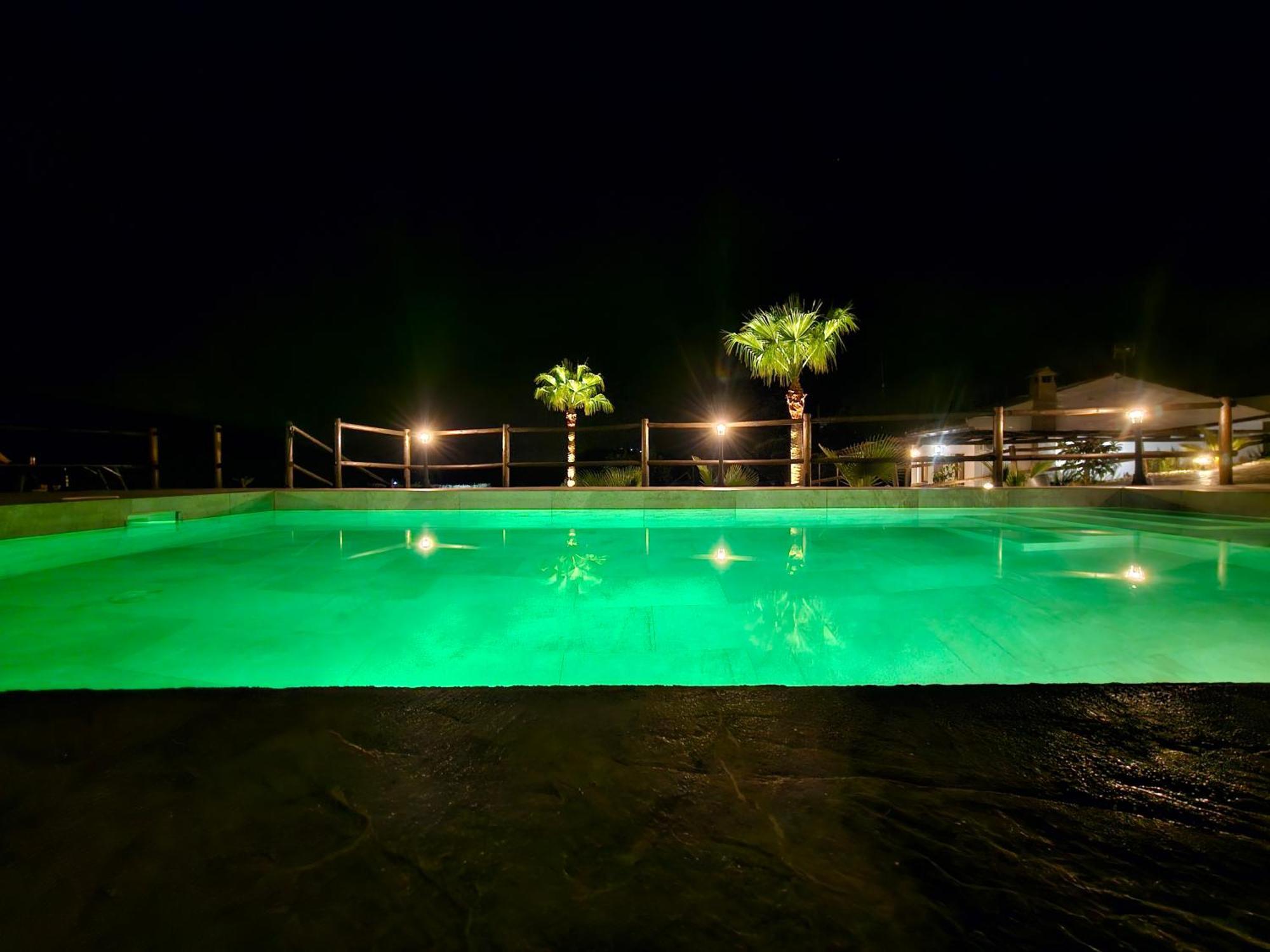 Finca Las 3R マラガ エクステリア 写真