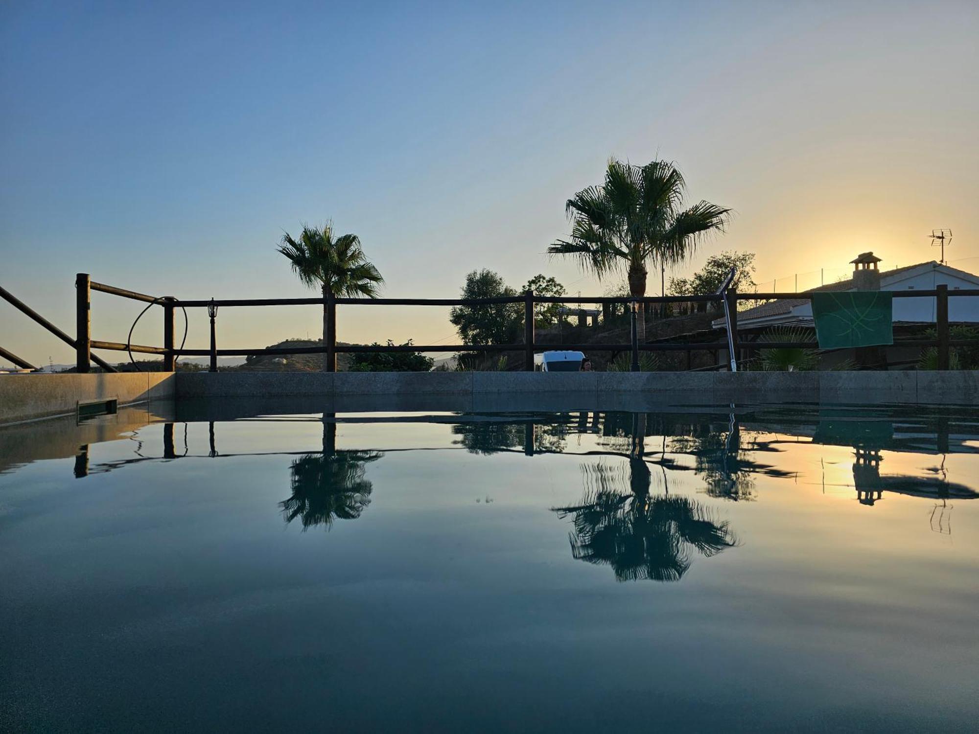 Finca Las 3R マラガ エクステリア 写真